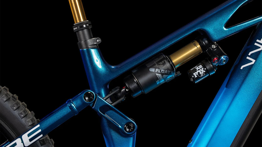 CUBE Stereo Hybrid One77 Hpc AT 800 2025